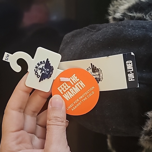 Dockers Fur-lined trapper hat Small/Medium - Picture 9 of 14